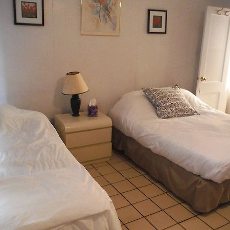 Lorelei Resort Motel Treasure Island Exterior photo
